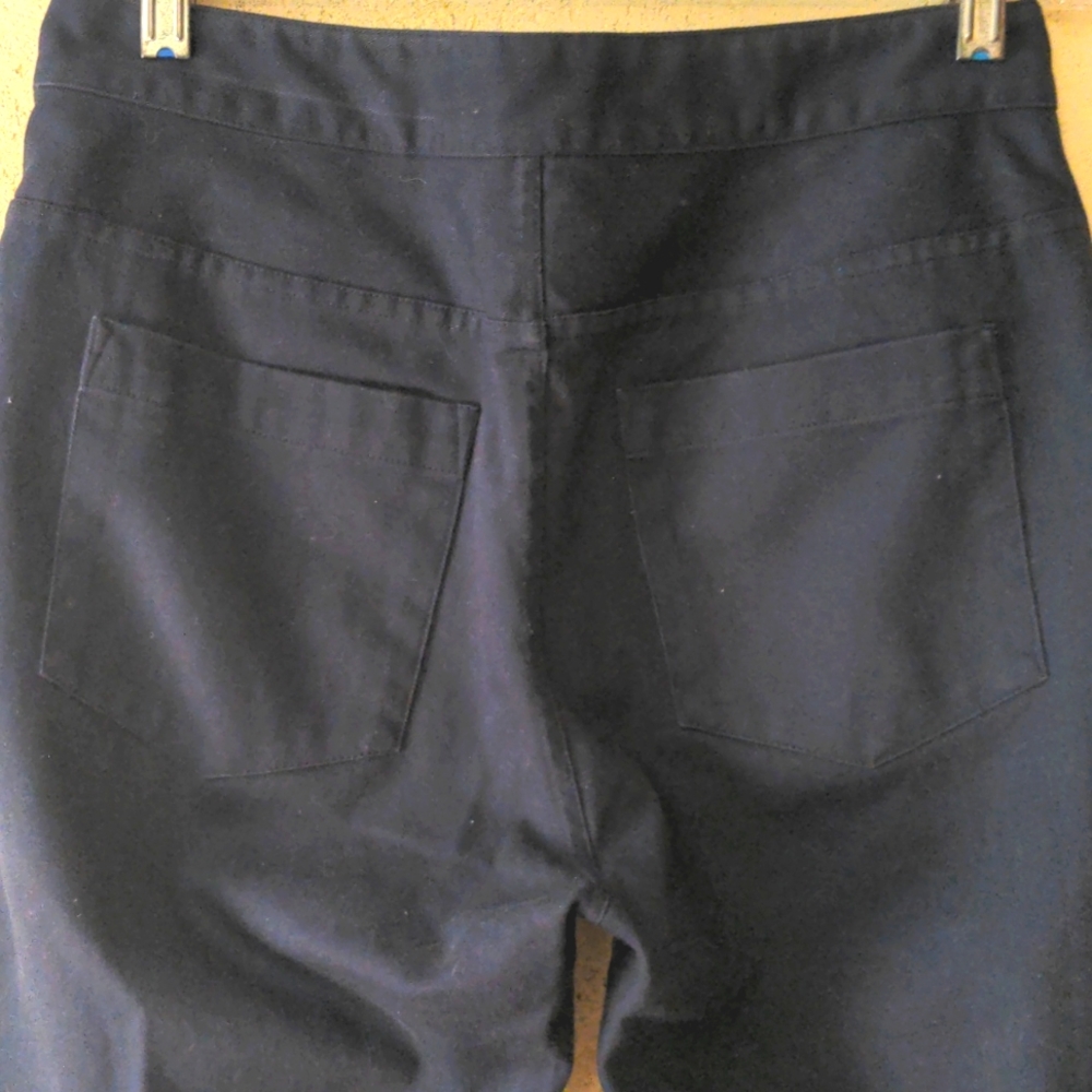 NOMIA Navy Cropped Flared Pants - Picture 6 of 12